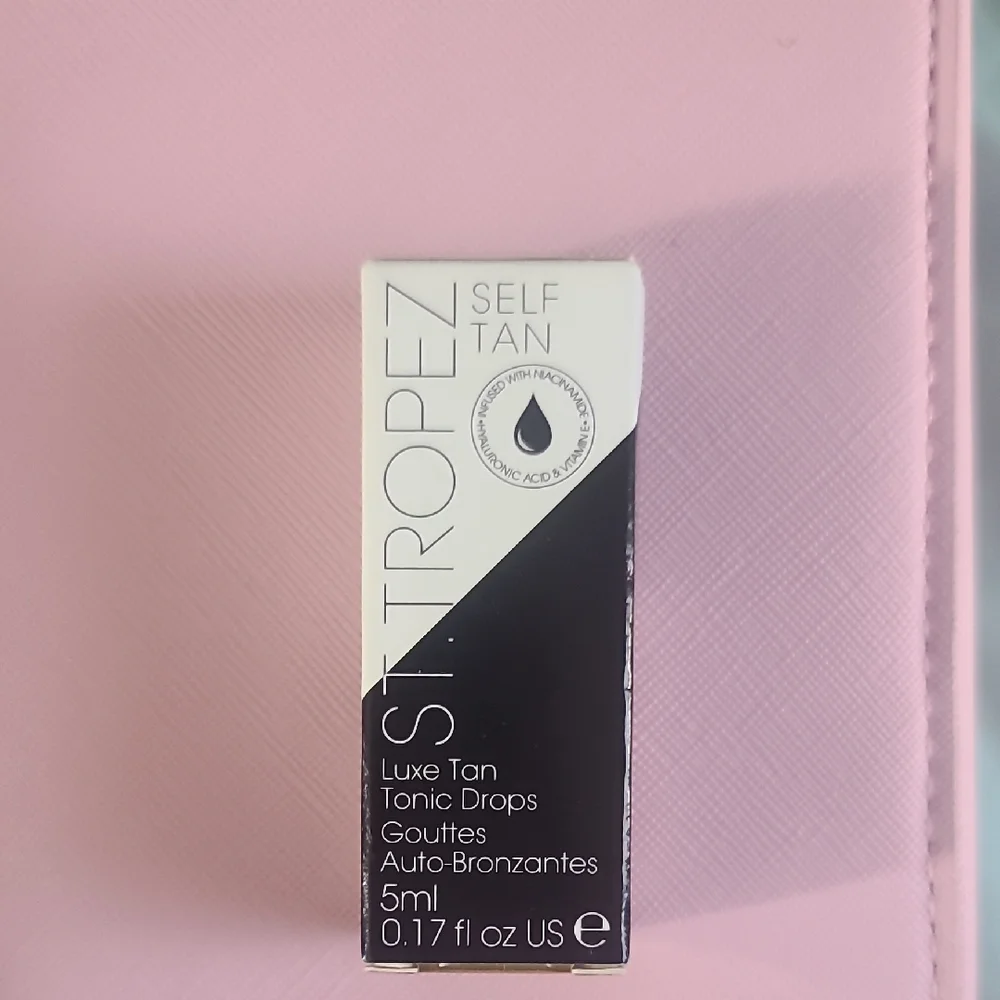 St. Tropez Luxe Tan Tonic Drops - Black